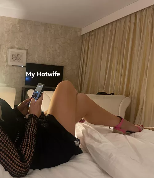 My Amazing Amazing hot wife has the misers legs !