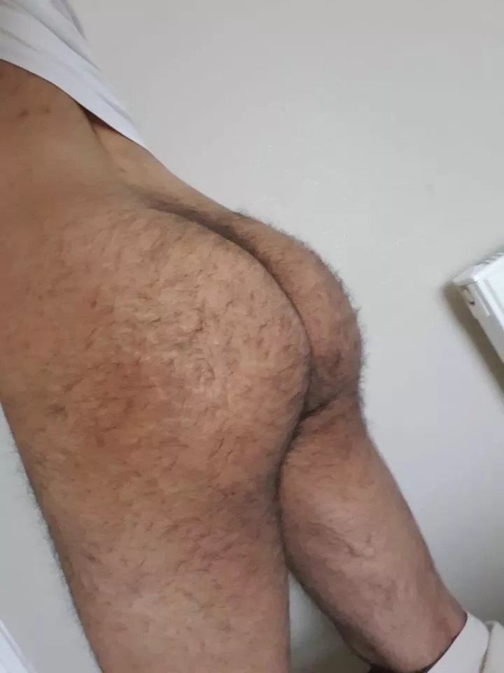 My ass feels empty..can I fill it with you?