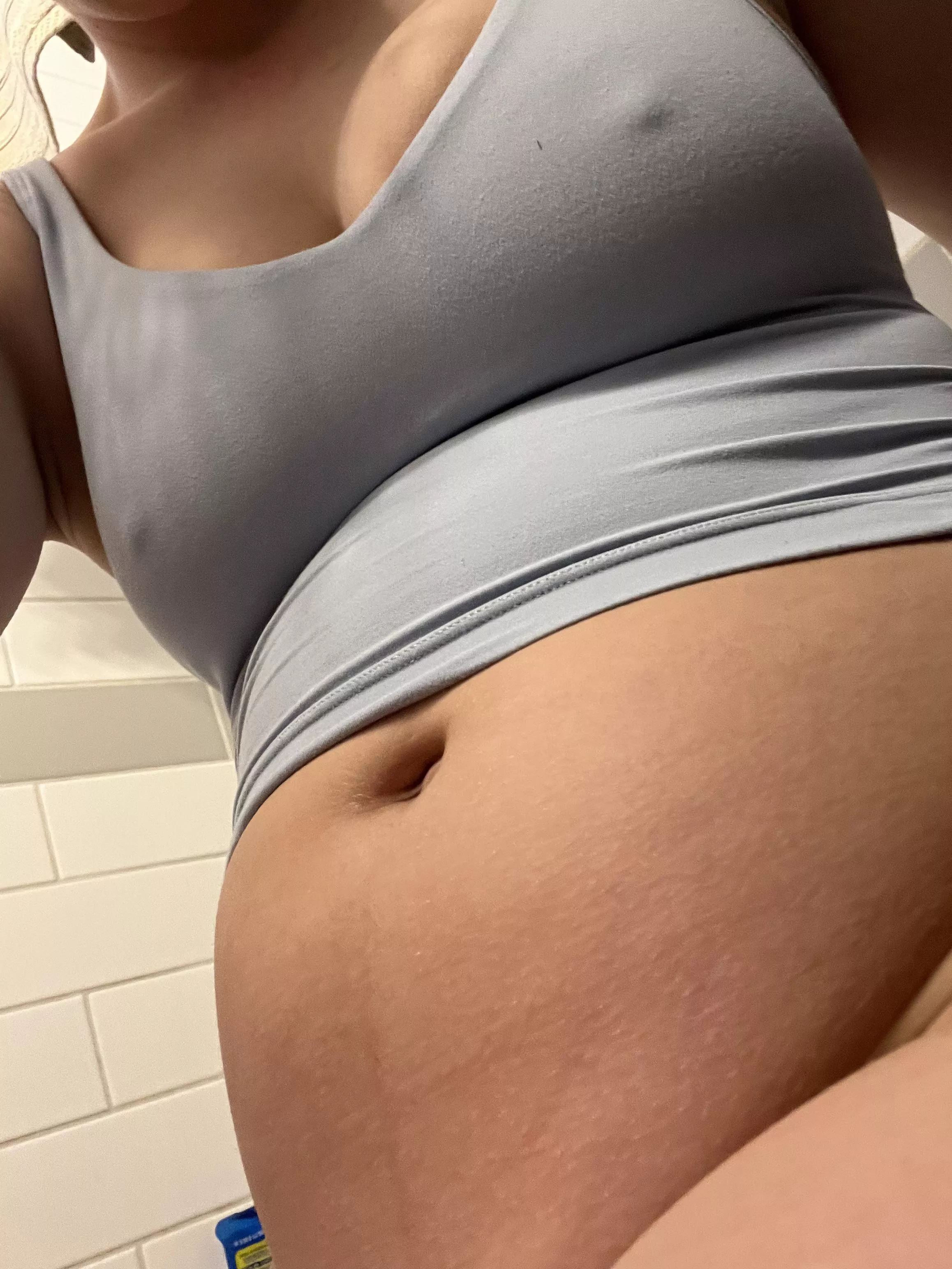 My belly’s so huge now, even when it’s empty 🤤