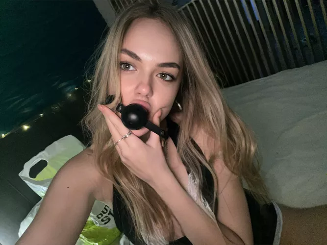 My boyfriend never wants to fuck me.. would you? 🥺