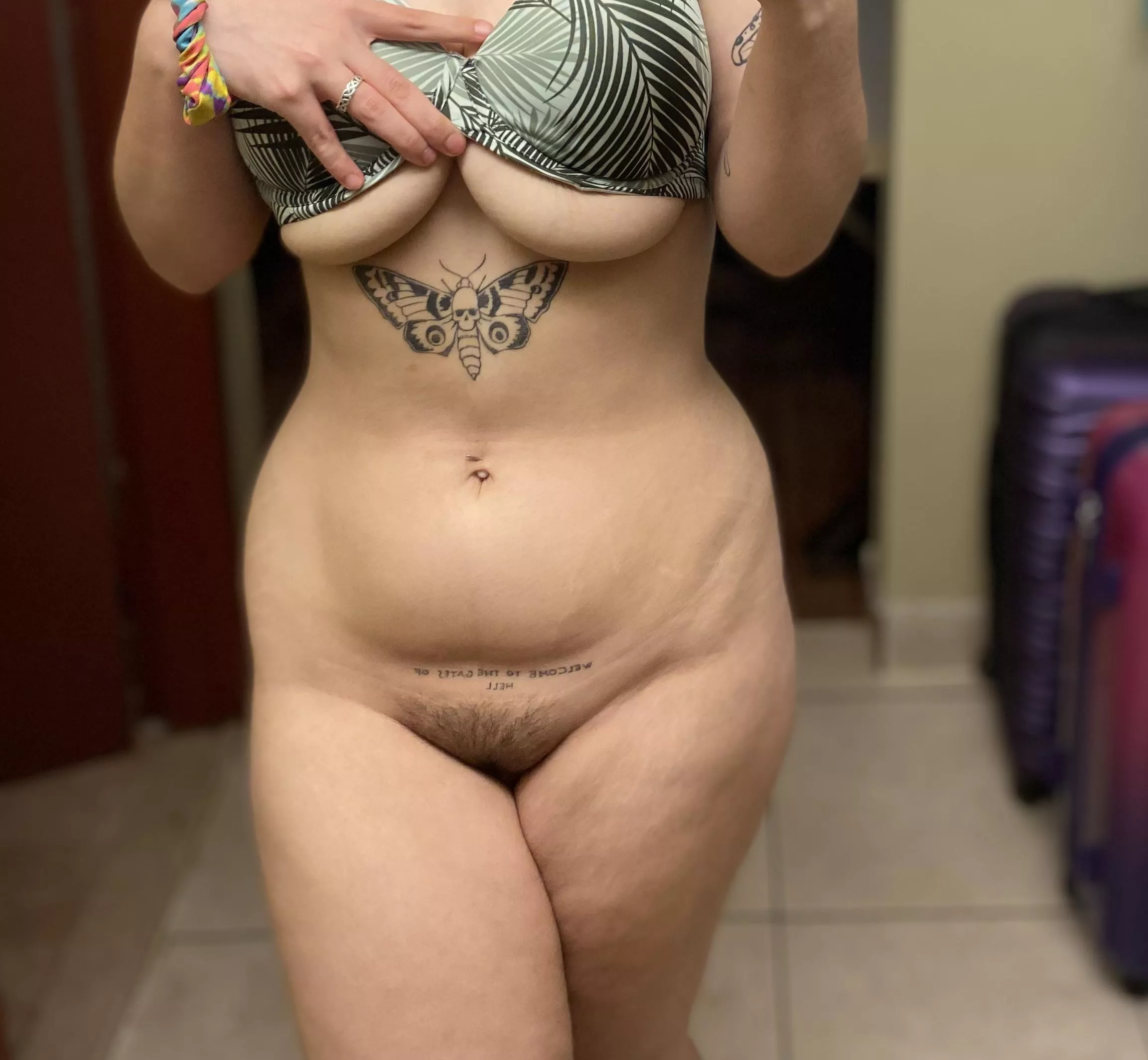 My bush is coming in even more🥹