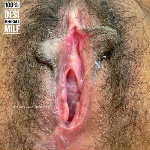 My butterfly with the big hole 😜😜 [F]