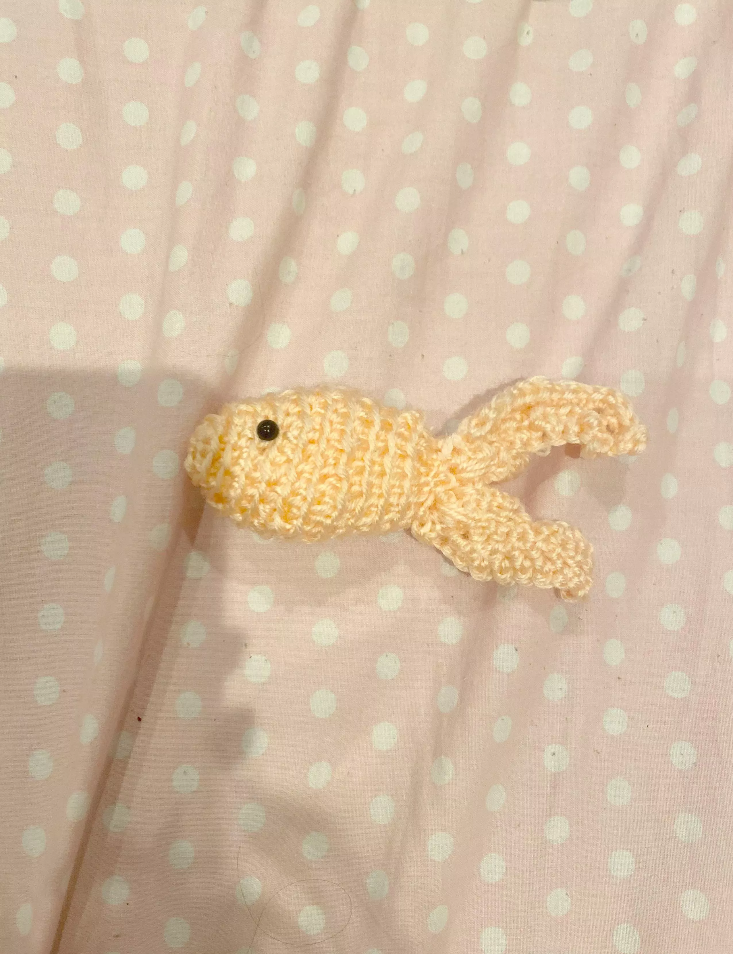 My daddy loves fishies so I made one for him!! 🐠 (it doesn’t look like the one in the tutorial video though...)