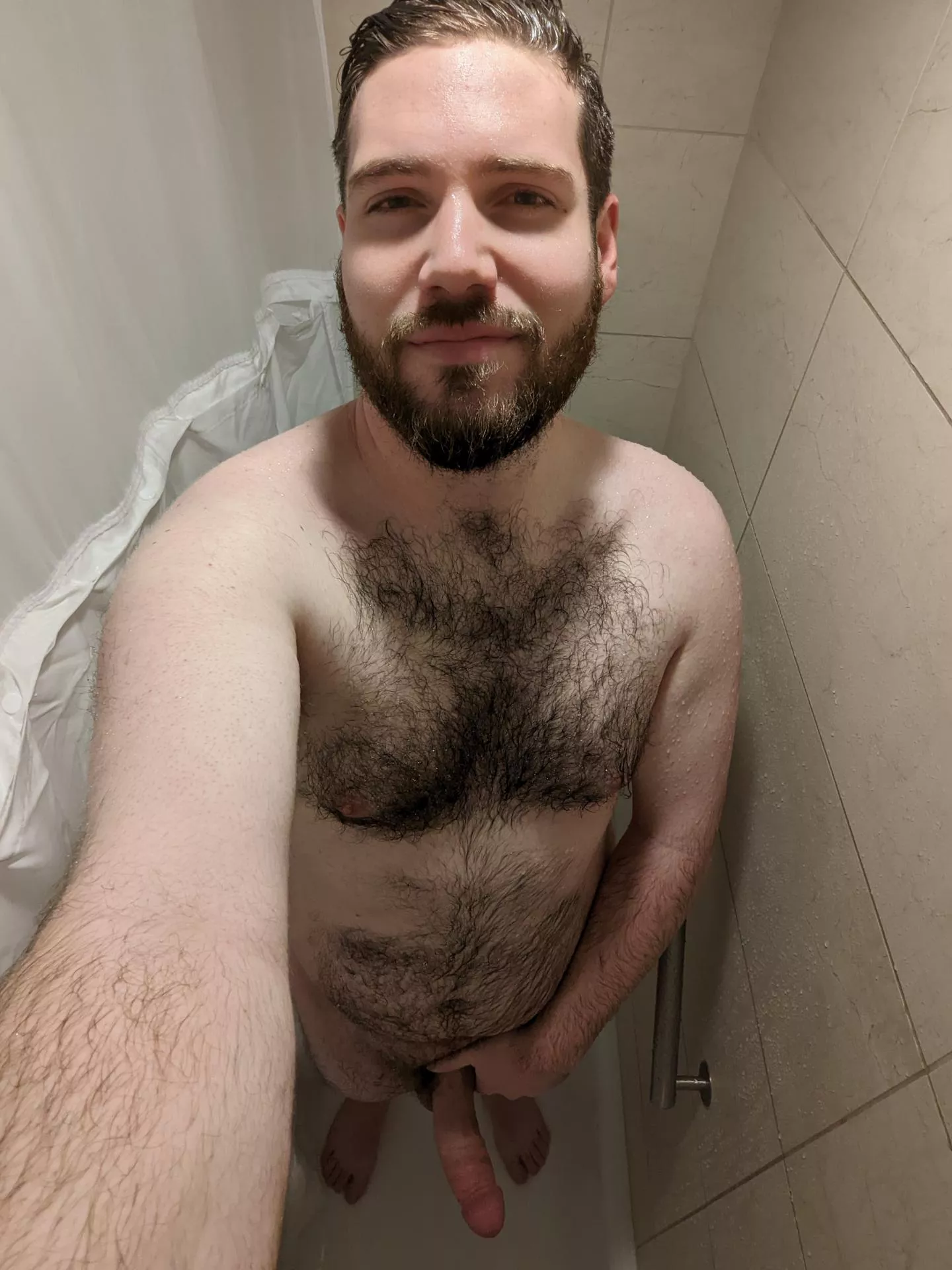 My eyes are up here 😈