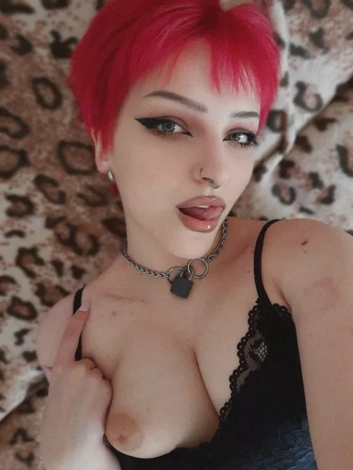 my face is waiting for you :3