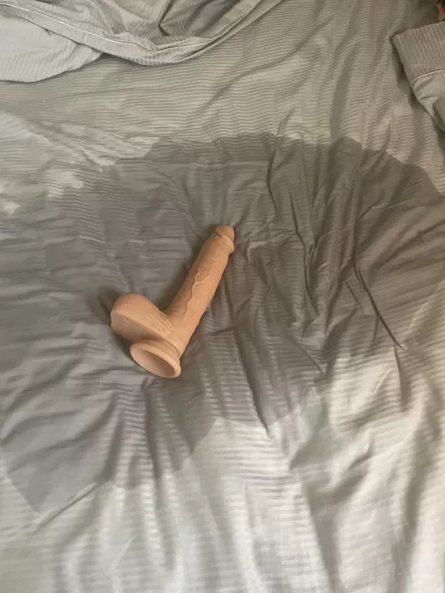 My first time squirting with just penetration. I always thought it was so hot but never expected to have it happen to me. It makes me want to cum more and more