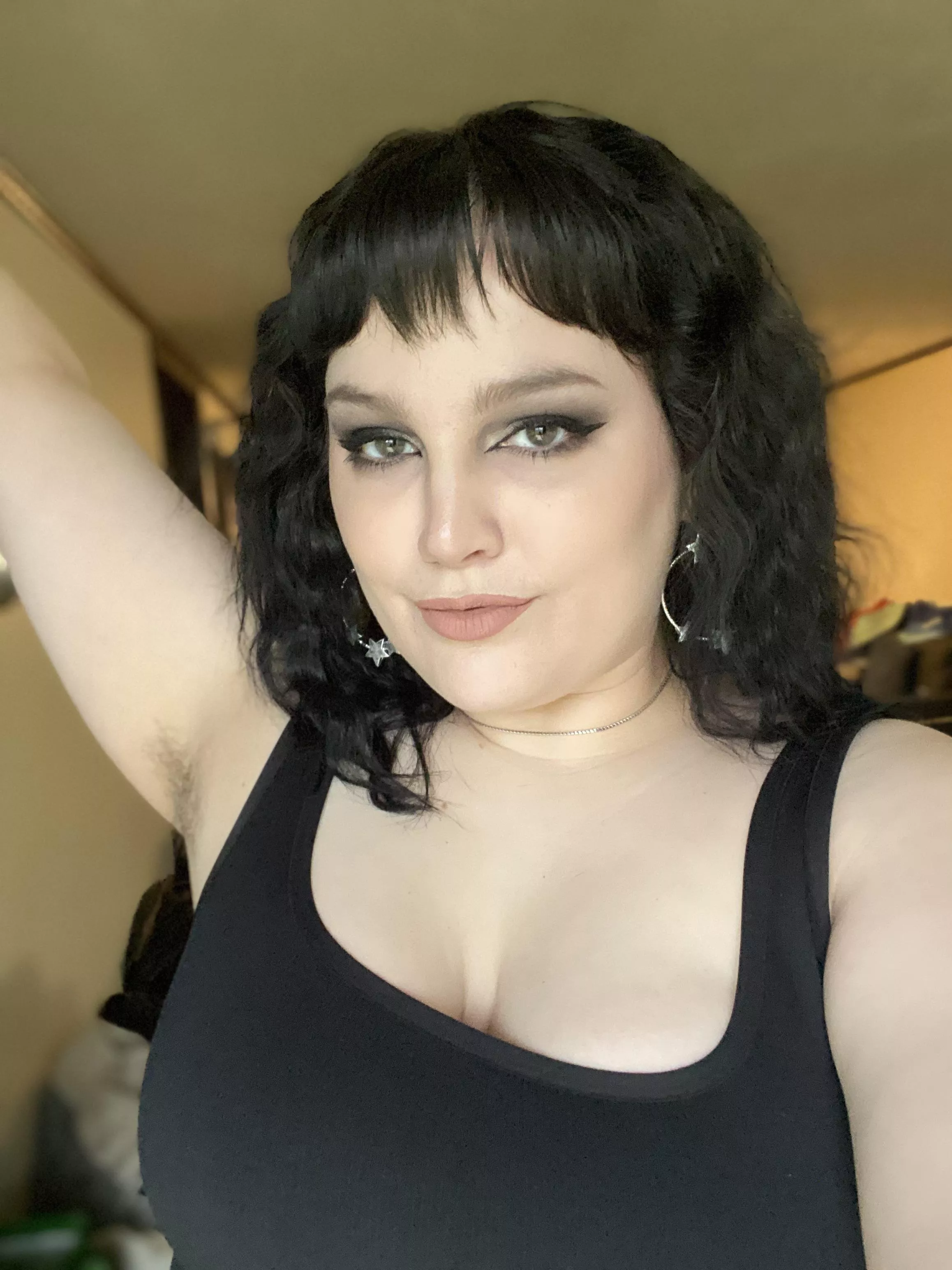 My husband has been posting here on my behalf for a while, but I thought I’d stop by and say hi to y’all myself for the first time in a long time ☺️❤️ I’ve missed you!