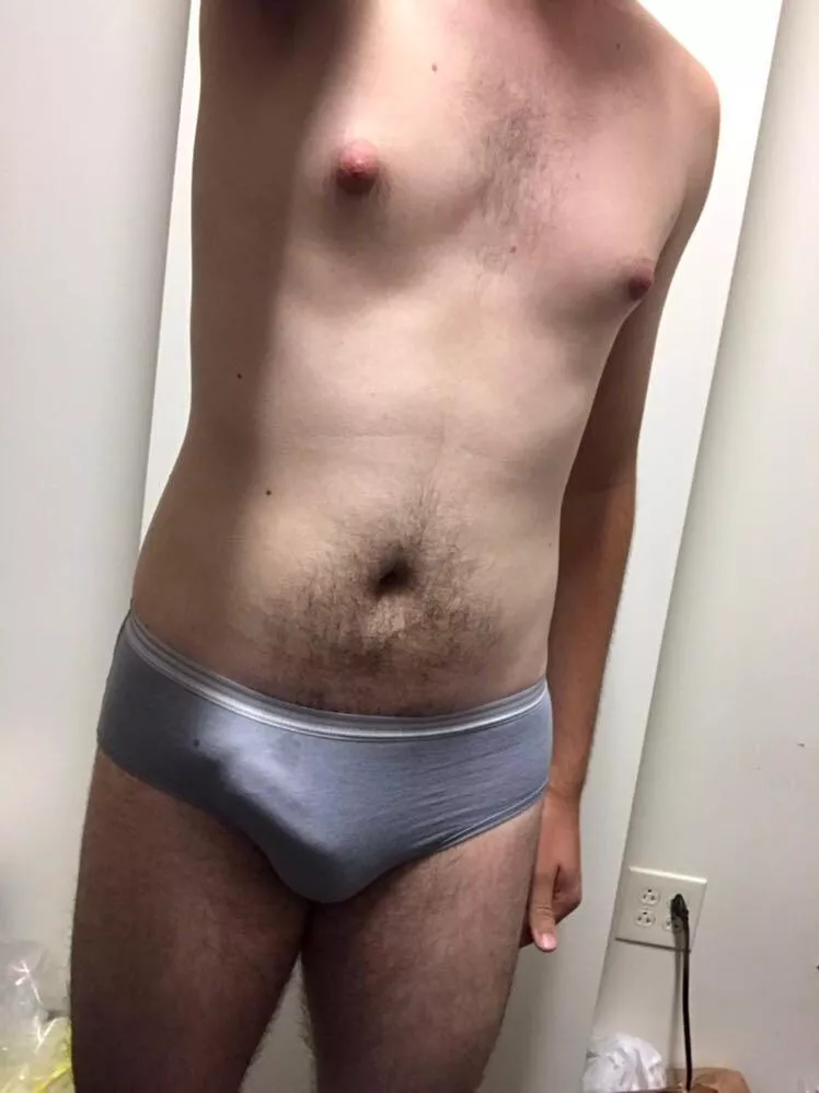 My 🍆 is showing 🙈