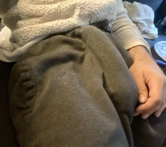 My Netflix n chill sweatpants 😏😏