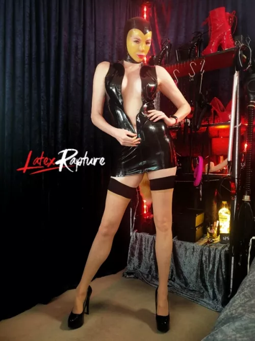 My new hood is on and I feel so good in it. So tight so sexy.. Now what to do while wearing it