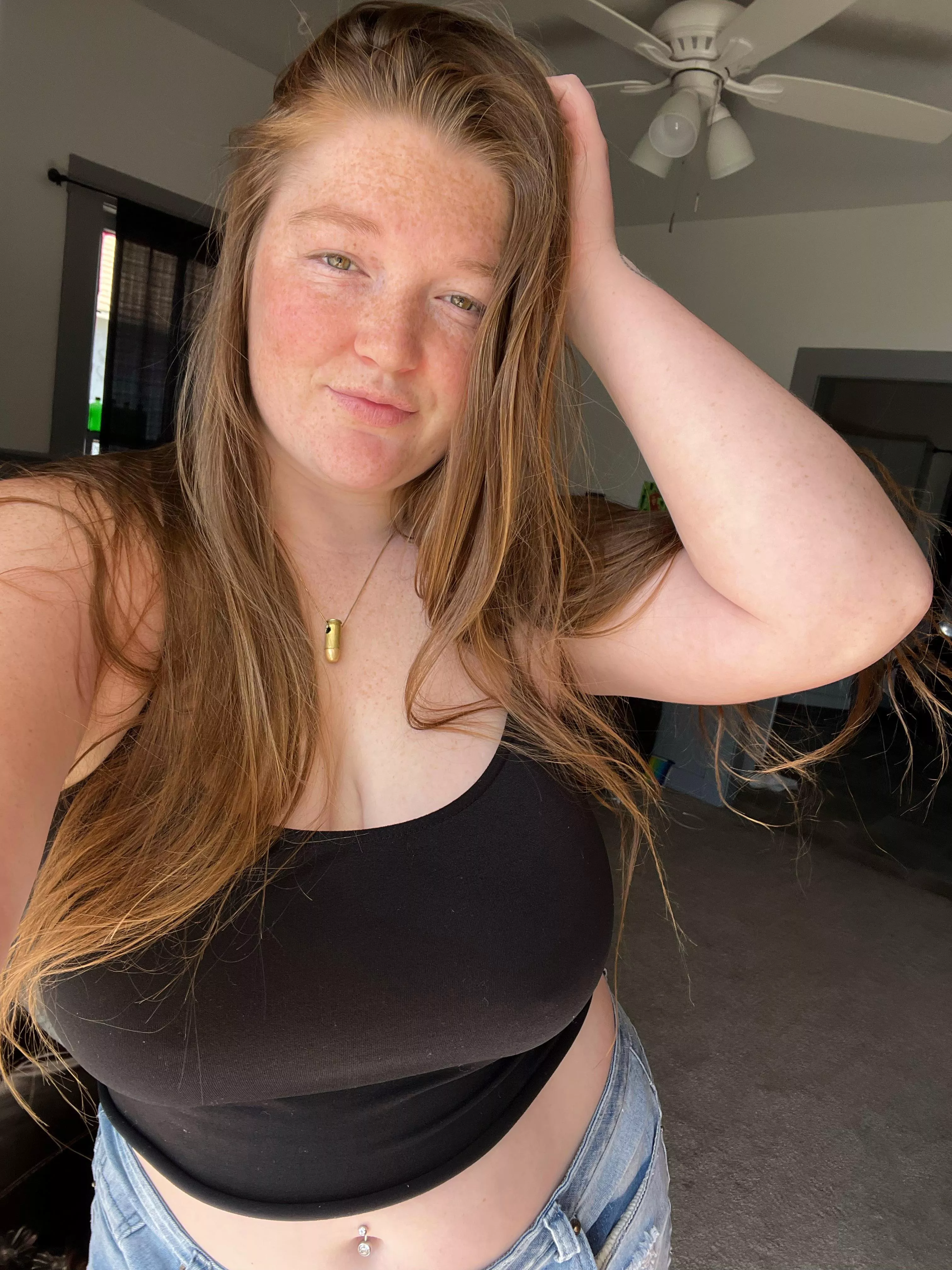 My outfit today😜 don’t mind my hair I just got out of bed