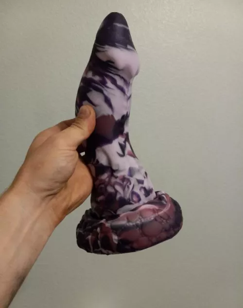 My purchase from u/nomemesinmylobby has arrived and sooner than expected. Isn't he gorgeous?