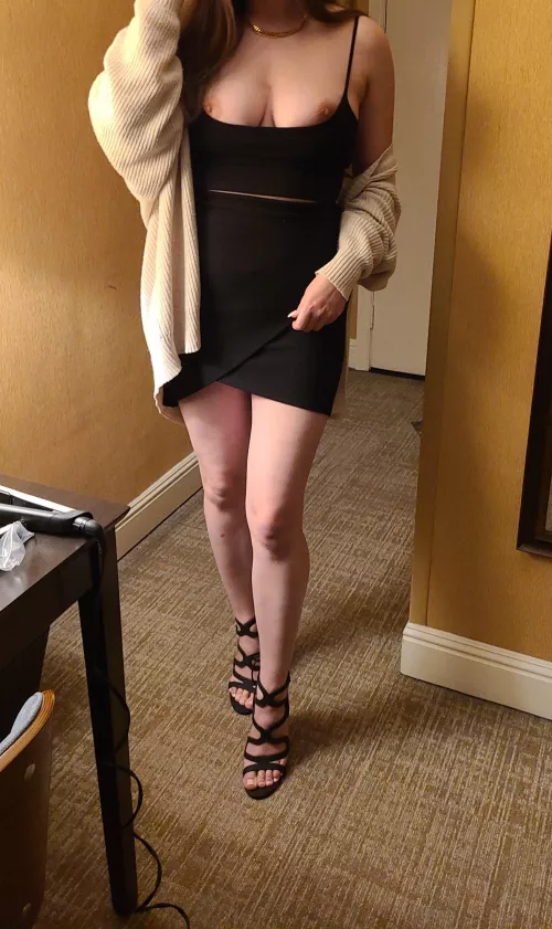 My slutty wife 😍 [image]