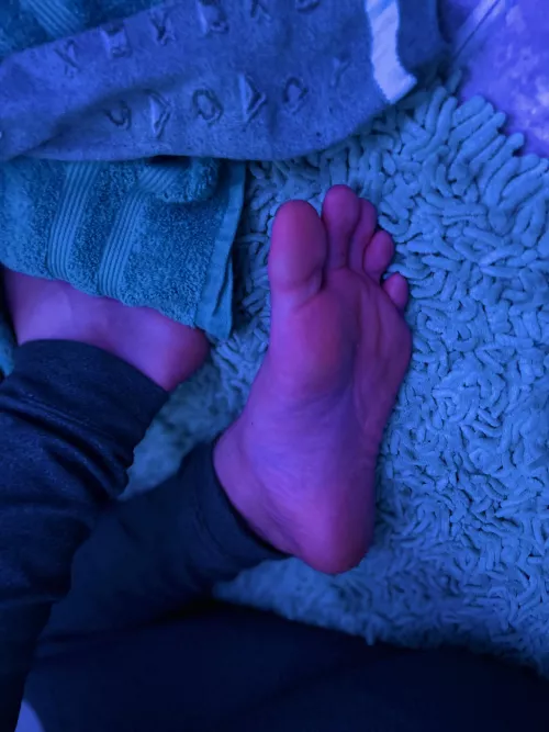 My soft gay feet