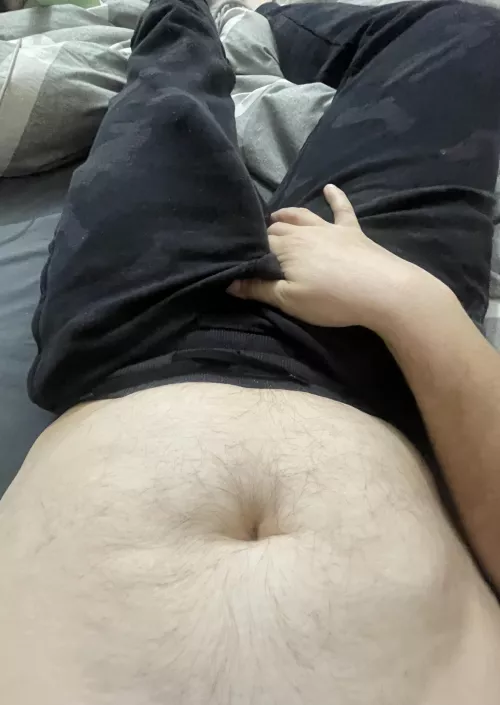 My sweatpants bulging is my favorite😏