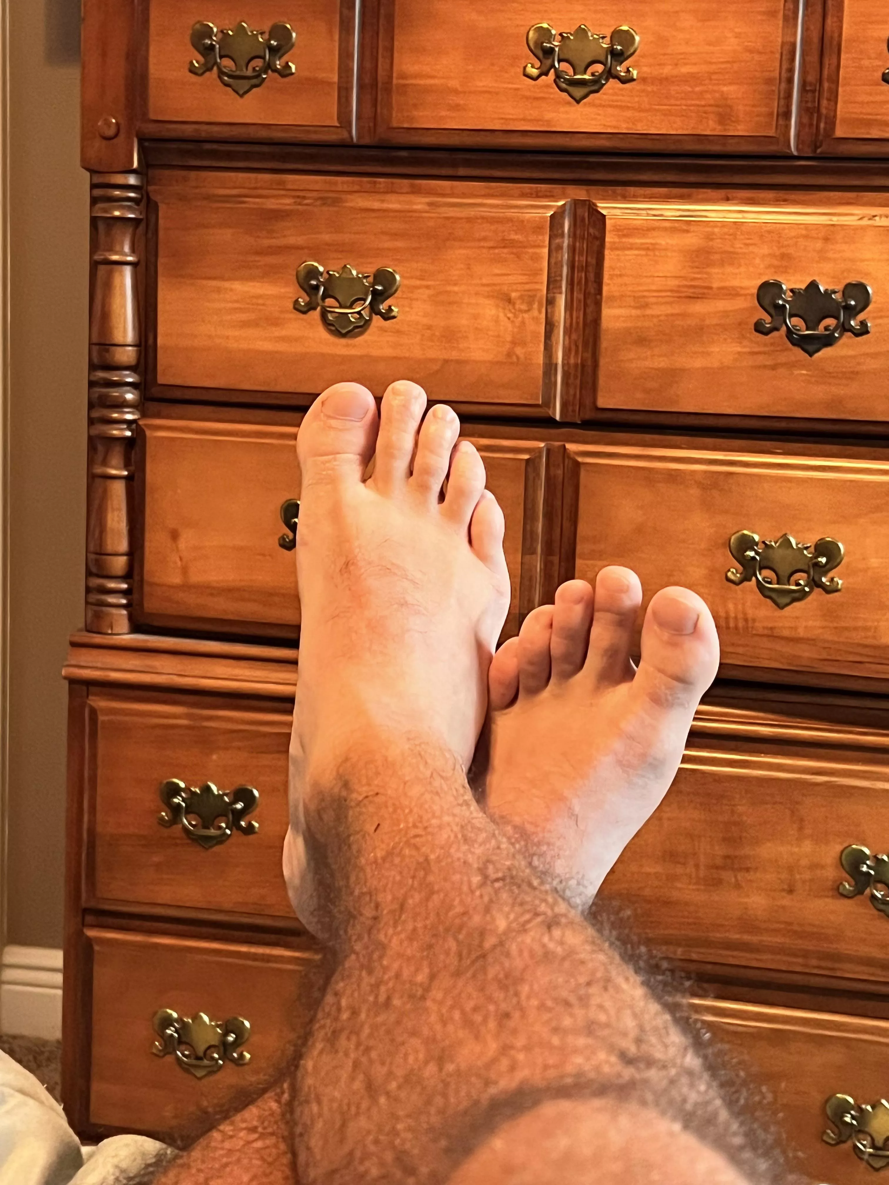 My toes are in need of sucking… Do it, now…