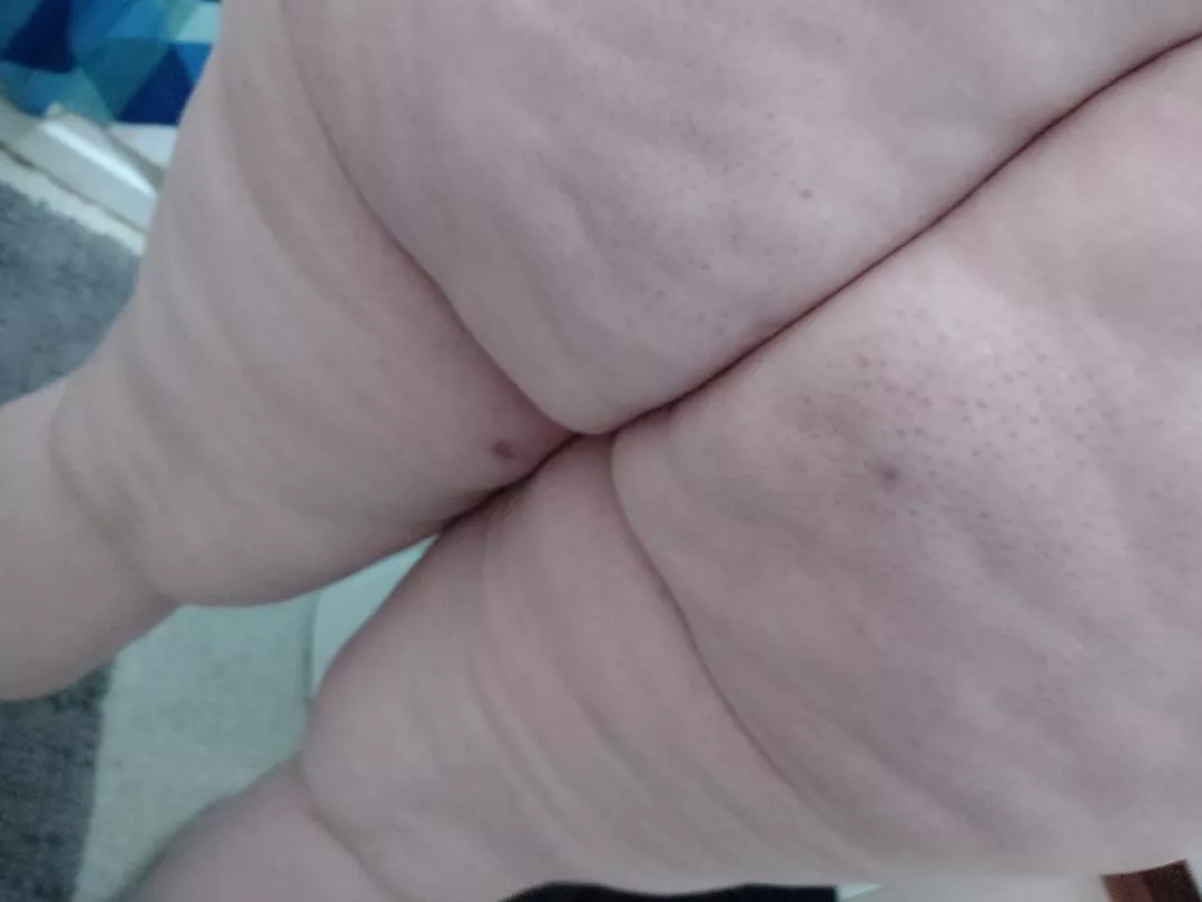 my wife sexy ass. please nasty comments