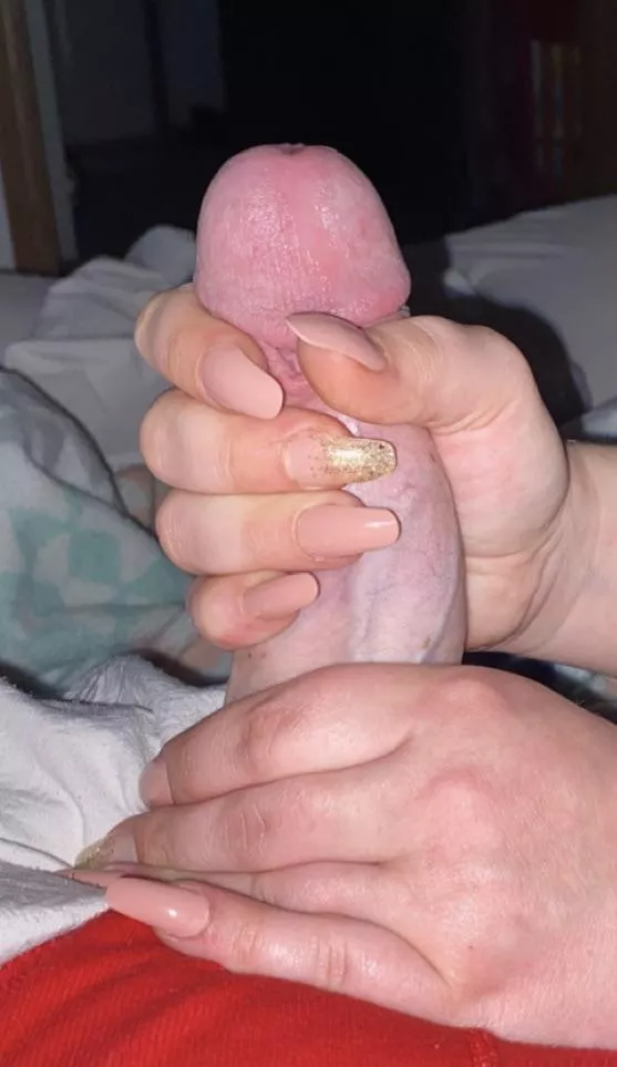 My wife’s nails 💅