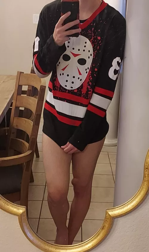 Naked under my jersey 😊😁