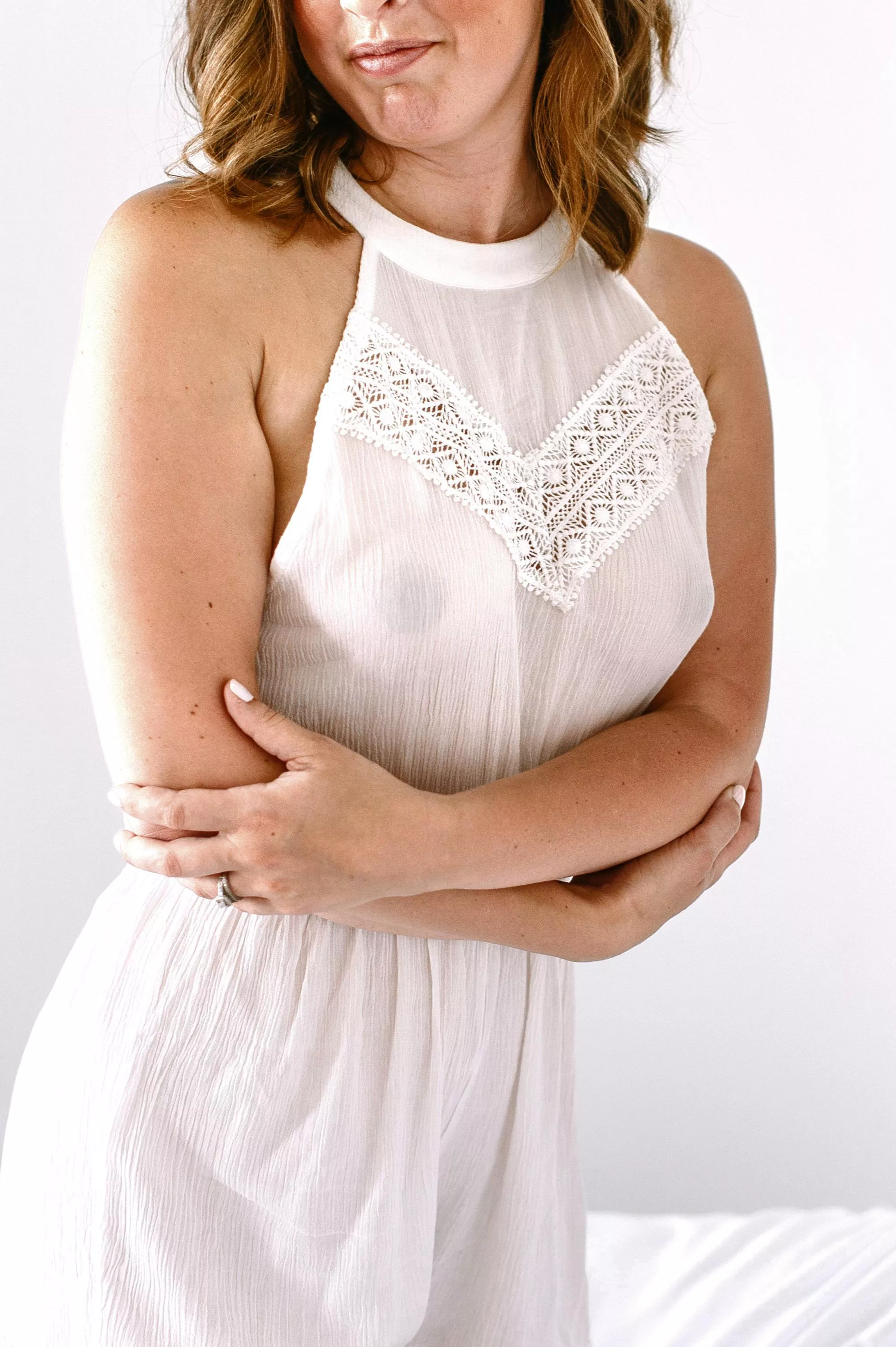 Natural 34-year-old titties (f)