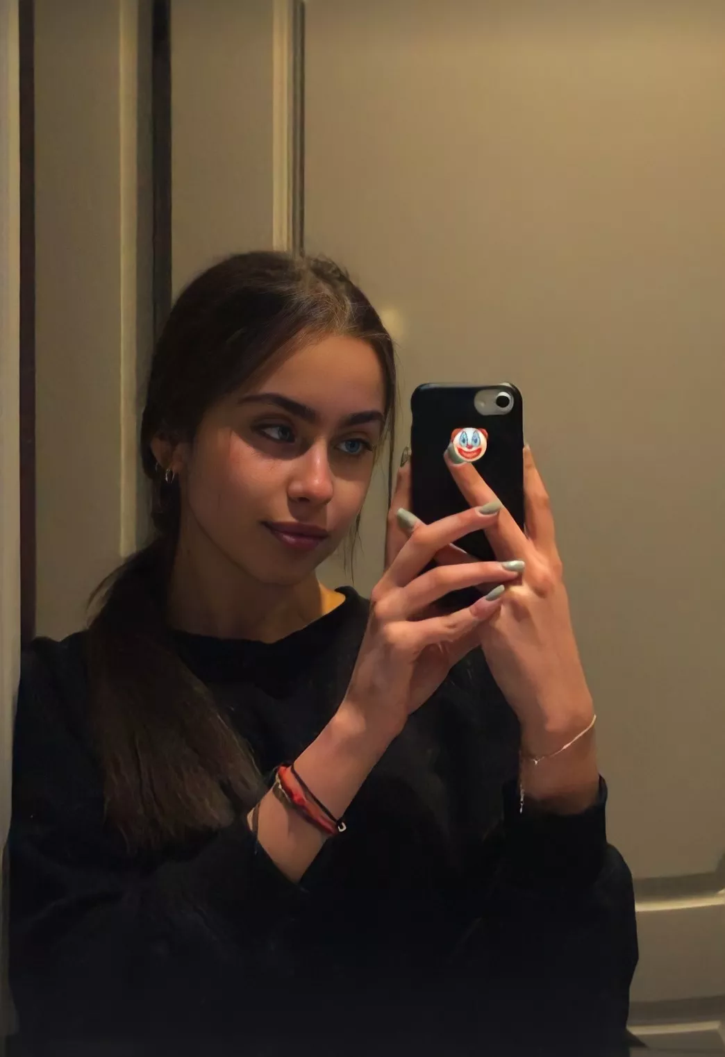 Need captions for my sis (19) I'll send more photos