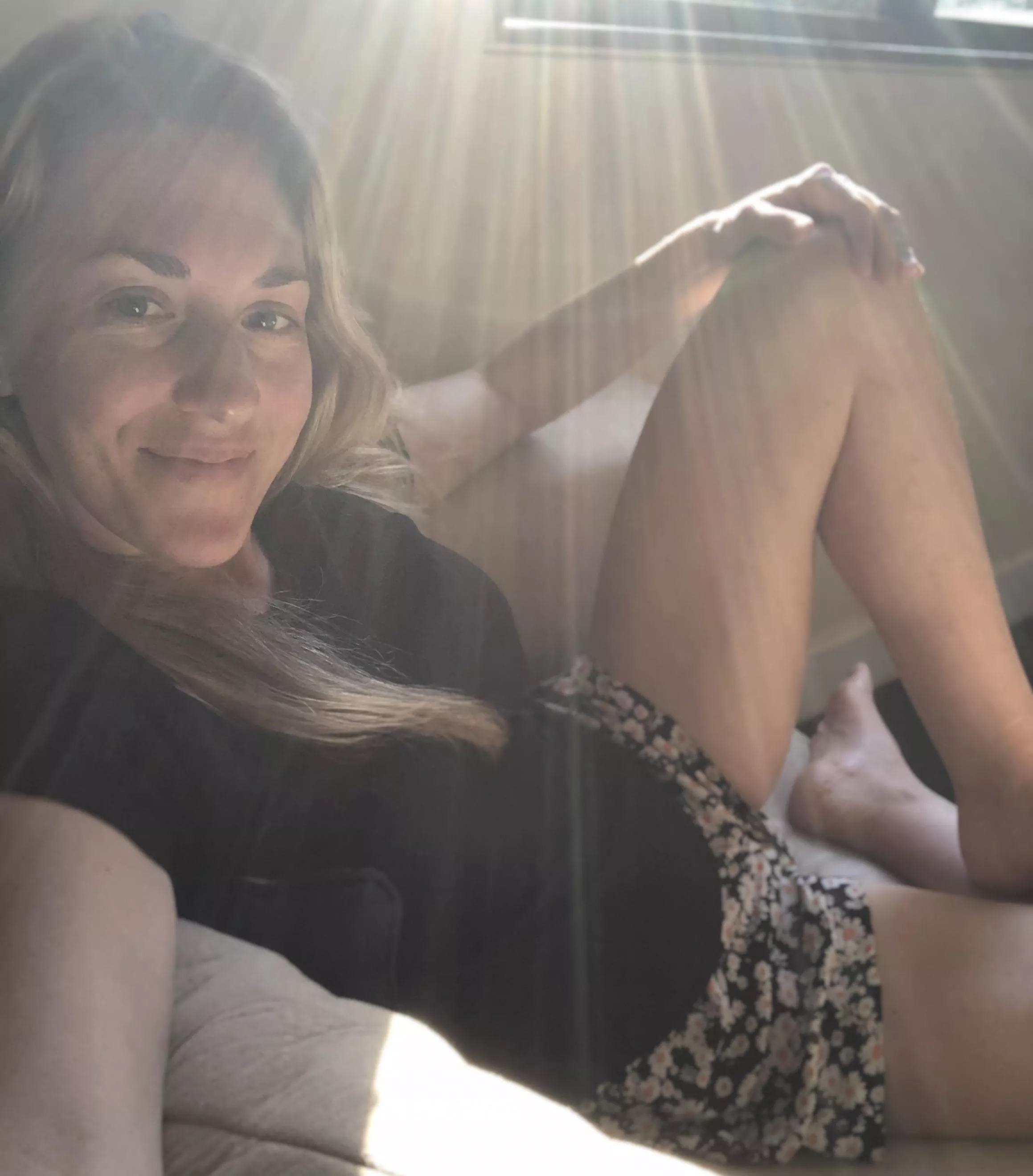 Need longer arms to fit my legs in the photo 😅 (f31)