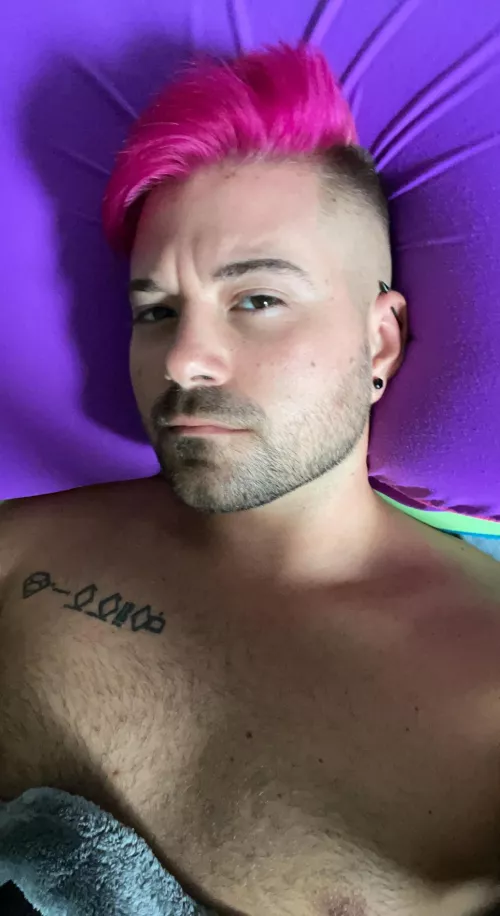 New color, ignore the bed head 😁