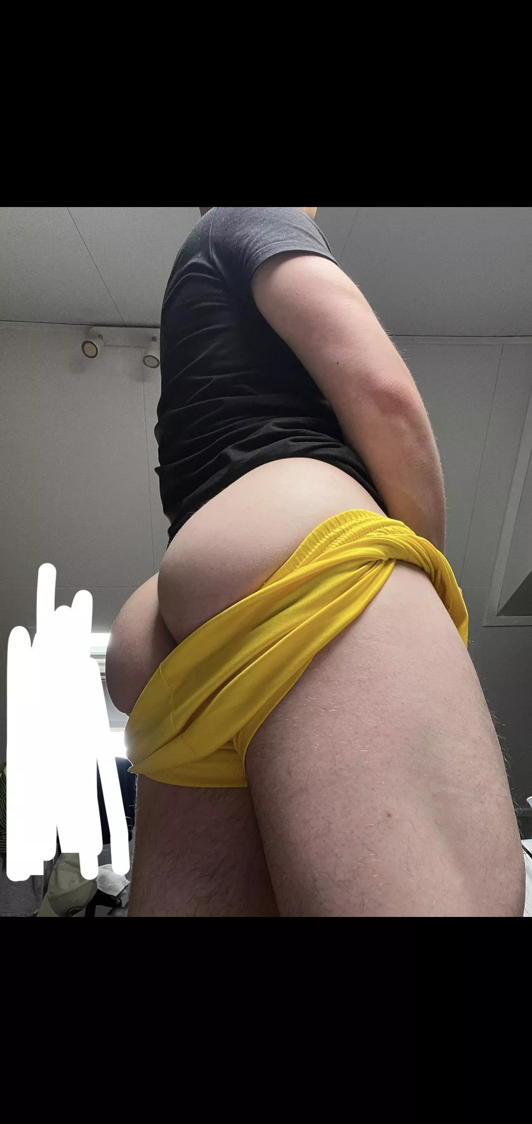 New here you like my ass? 😏😈