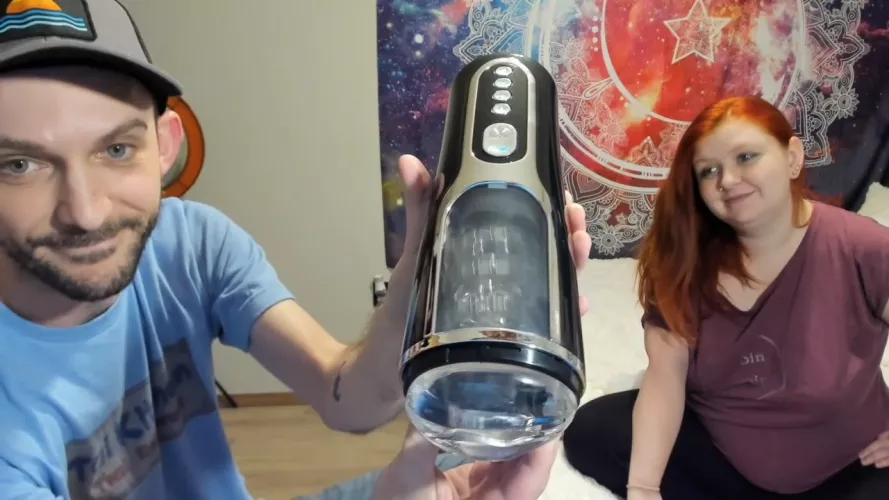 New unboxing video out now! https://tinylf.com/PalCjqIbaVAh7EC stay tuned for a full clip releasing in a few hours! 😈