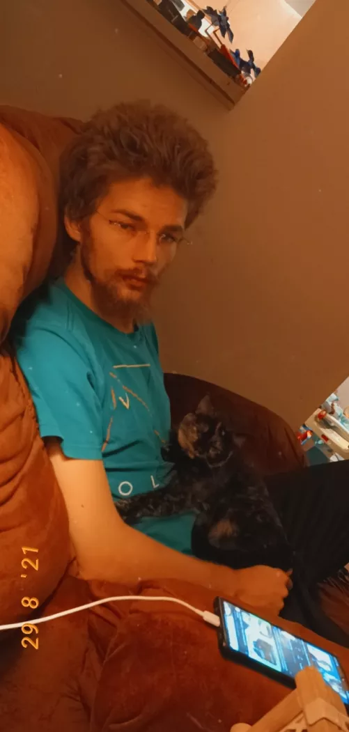 Newish to this life style but ive decided its something i really want. Right now im looking for someone to message my husband of 8 years and flirt with him. He is 26 and I am 27. If interested shoot me a message.