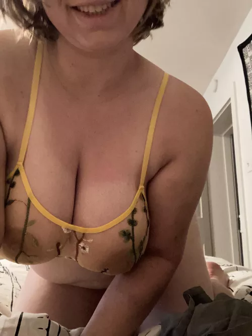 Newly back in the dating ring. What’s the best way to send a lewd to someone you’re talking to?