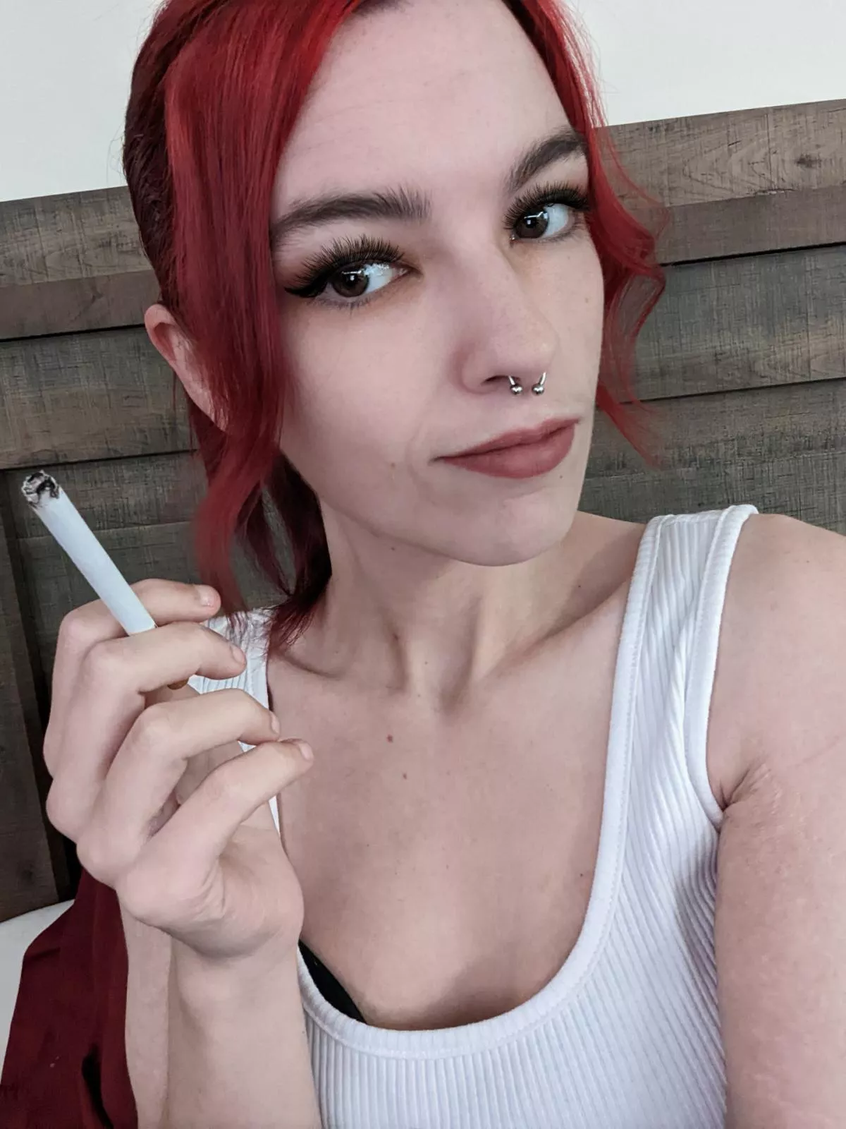 Newport red 100 and red hair 😘