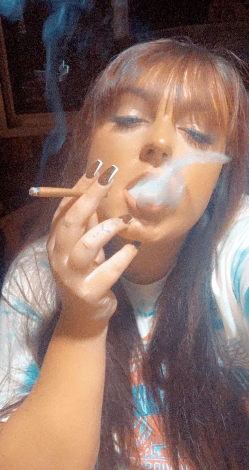night smoke sessions hit different 💨