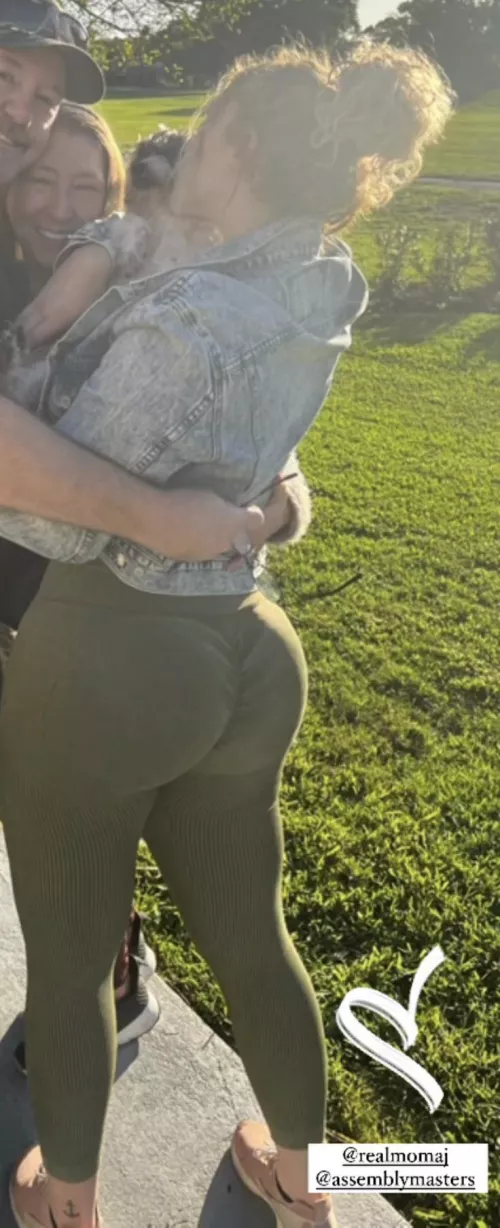 Nikkita Lyons 🍑