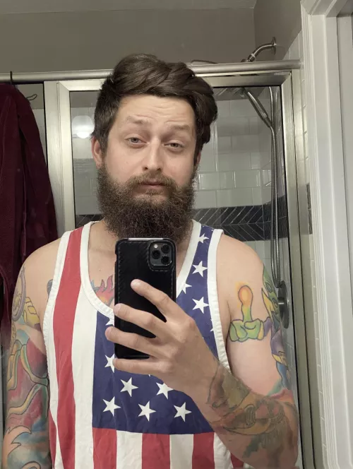 No boners tonight, just beards and tattoos on this end