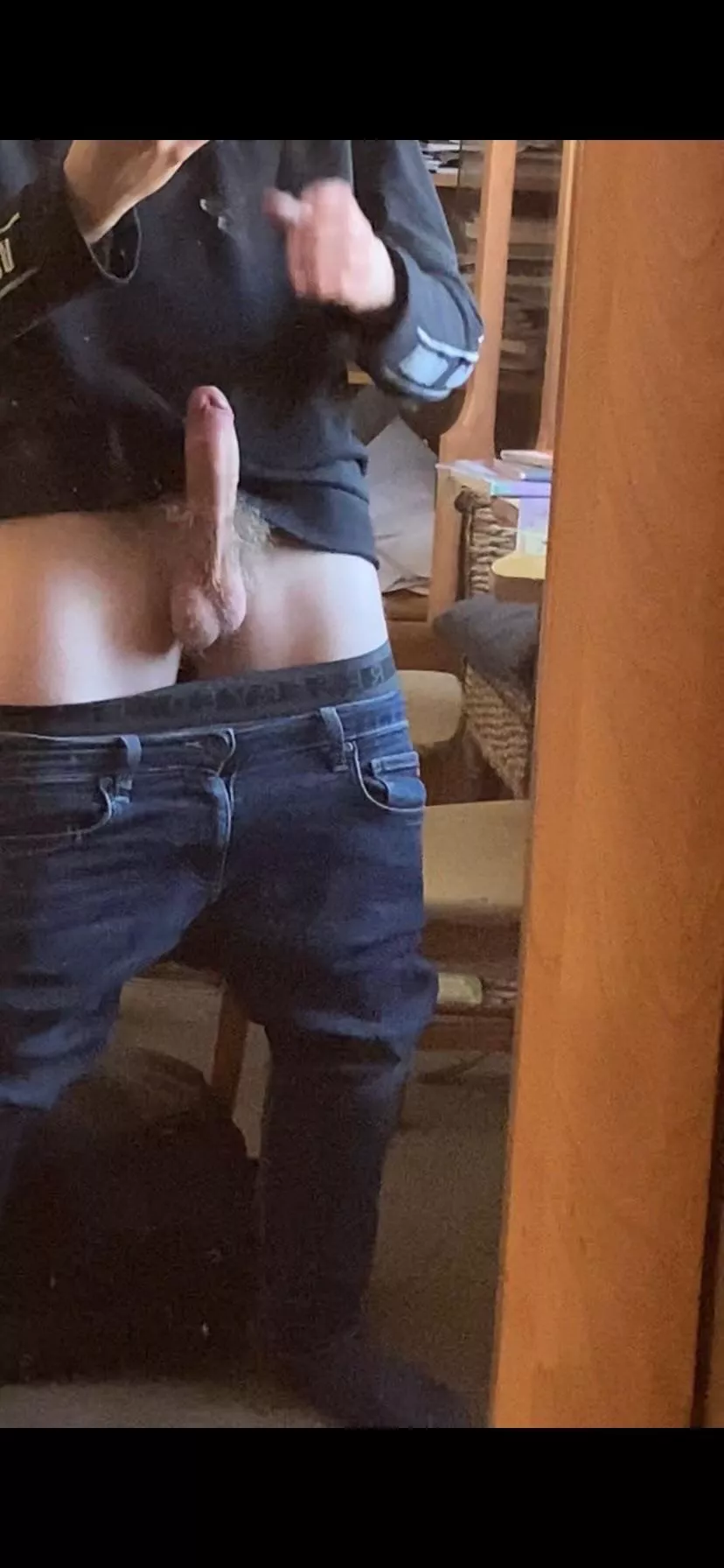 No No It’s not What you think! It was just a random boner 😭😇