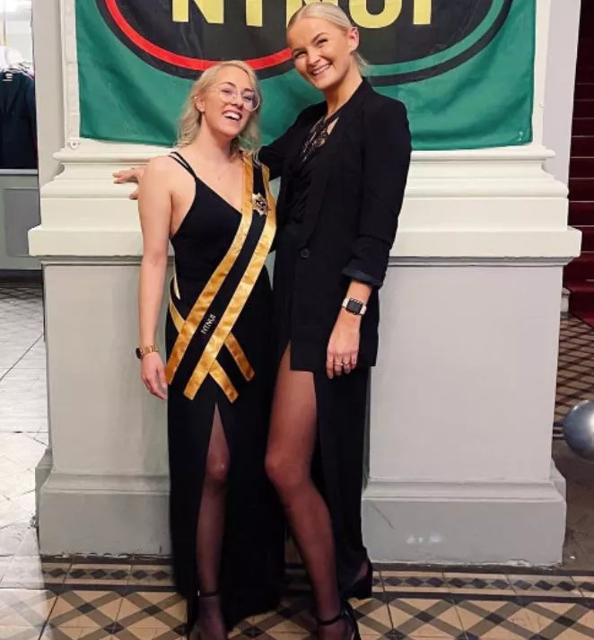 🐰 Nordic Blondes