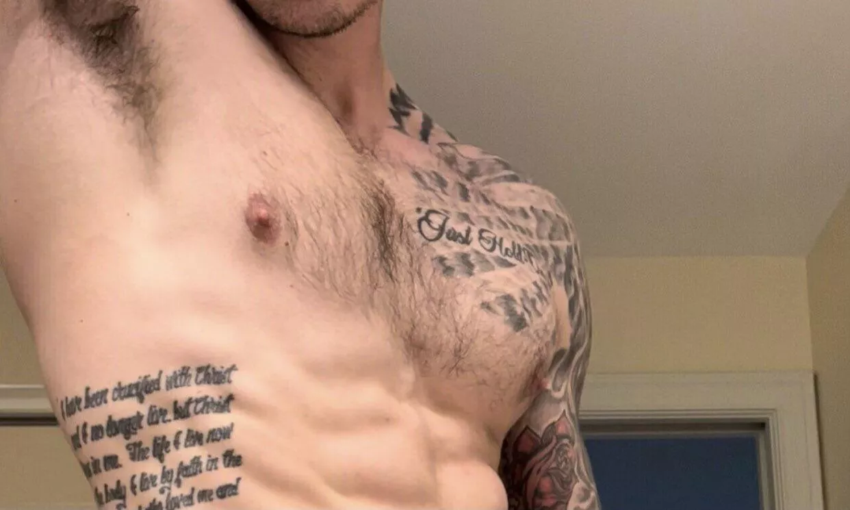 Not ready to show my face but a sneak peek at my armpit. What do you all think? 😏