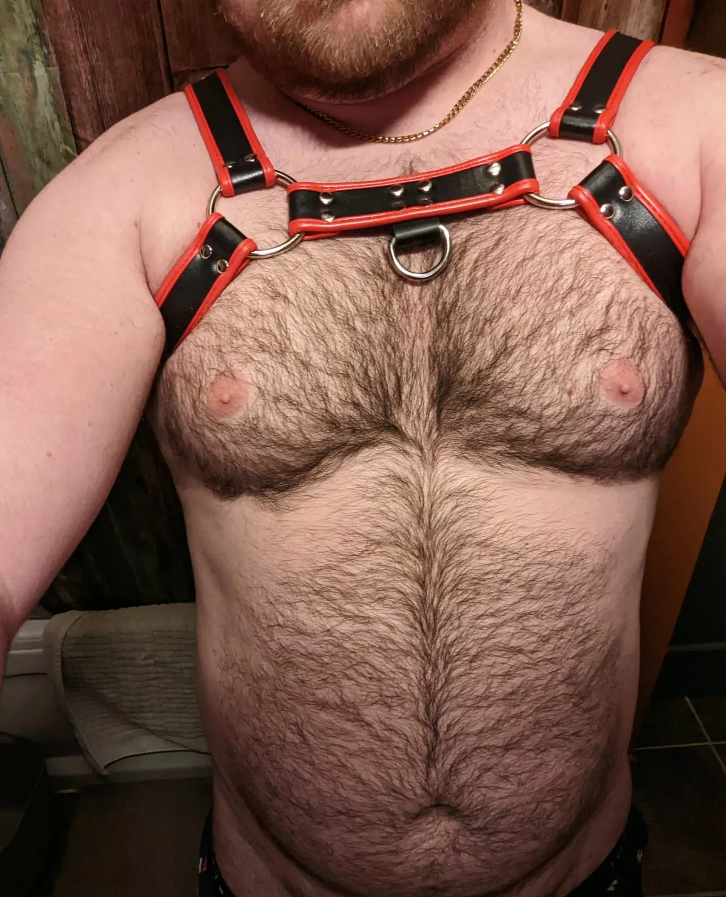 🐻 Now what to wear on the bottom... 🤔