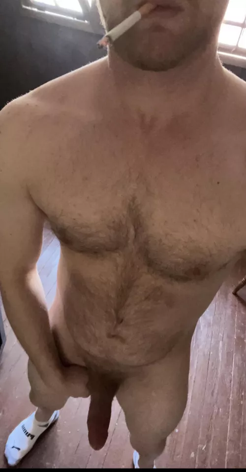 Nude smoke break. Who’s joining?