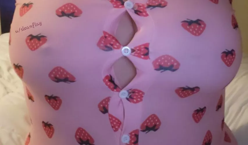 [OC] Burstin' Berries 🍓