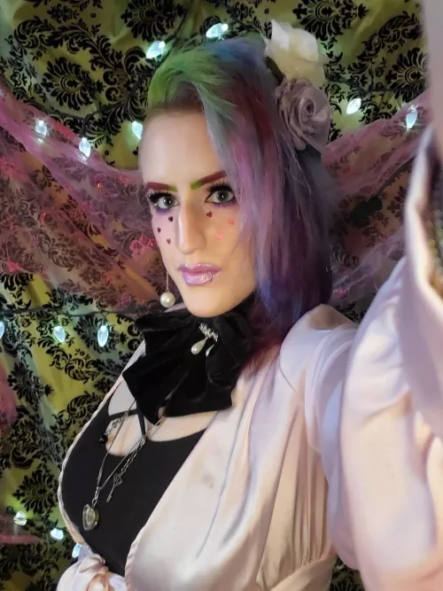 [OC] Trying to summon spring weather 🌸🌱