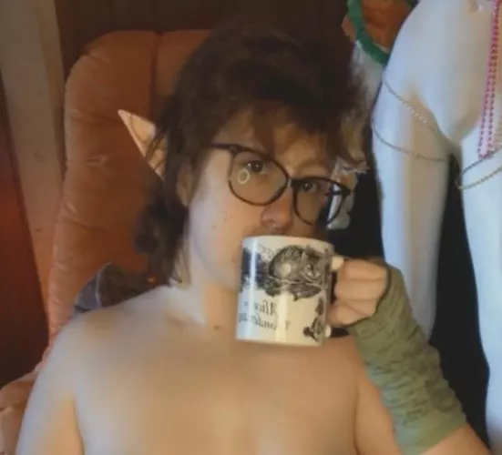 Oh Alice you’re late for tea