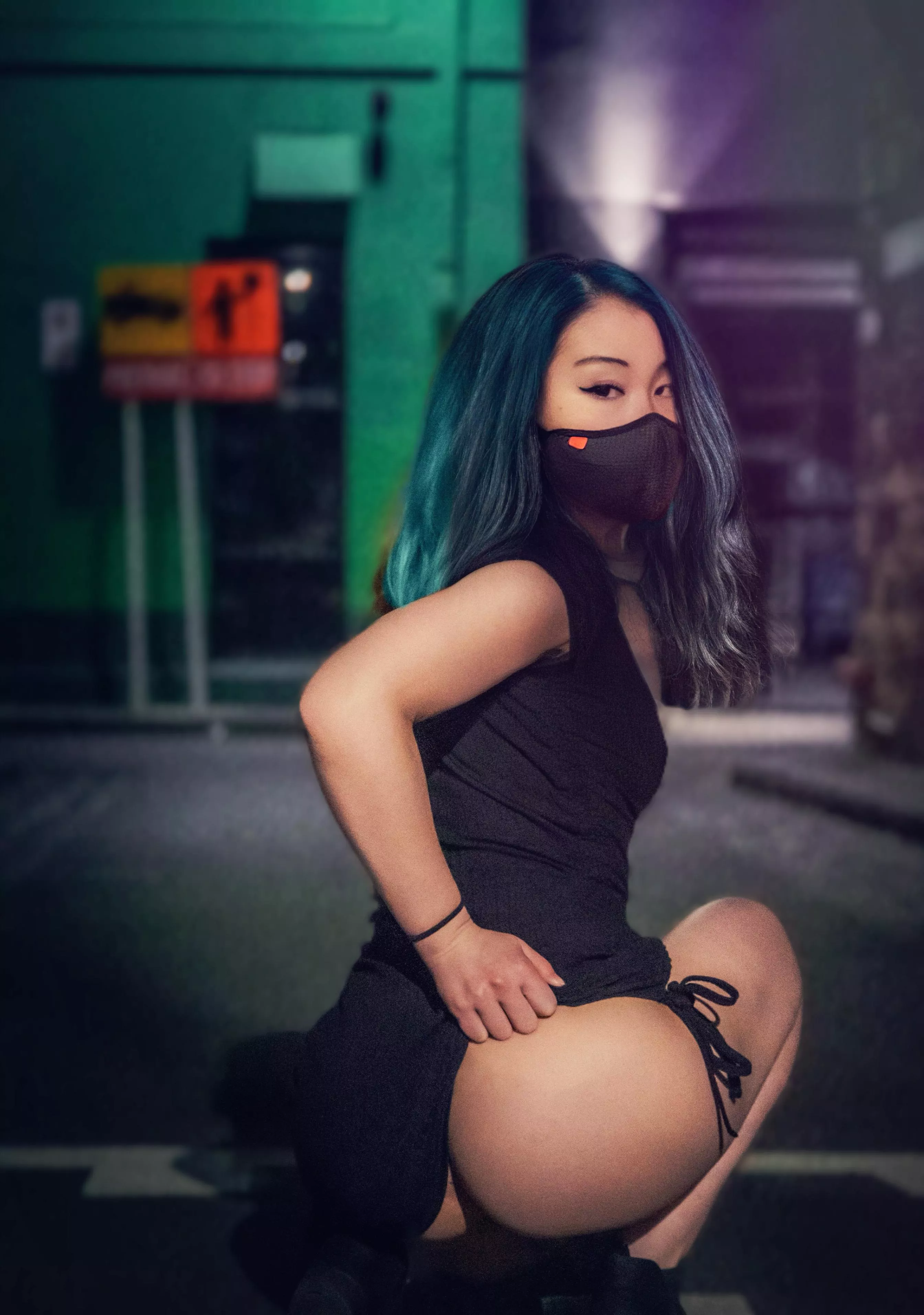 On front of the building like this to see if any of my neighbours devices to come to my place with me