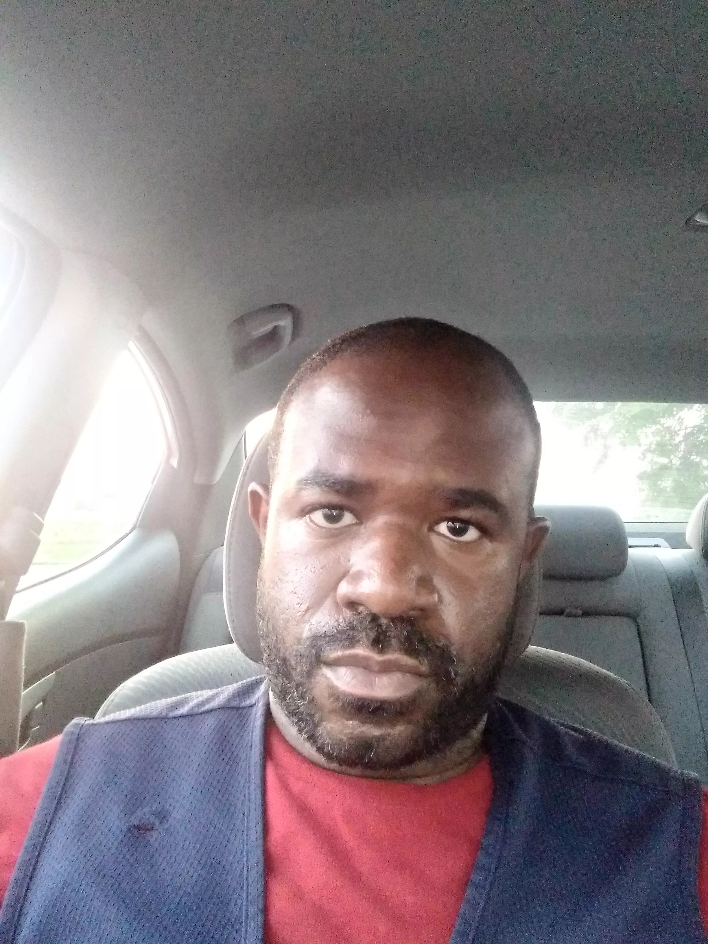 On lunch break at the work house. 👋🏿