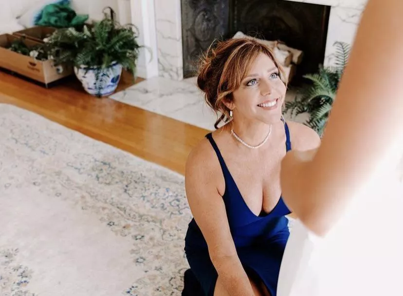 On my knees for you! How would you fuck this early 50’s mommy