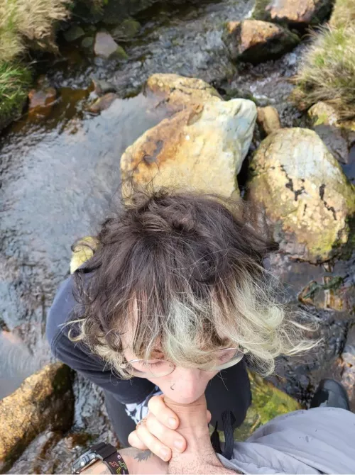 On top of a mountain in Cumbria ☺️ [00:00]