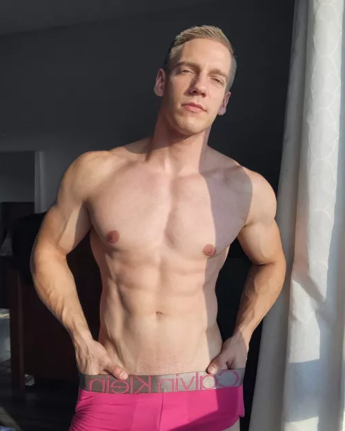 On Wednesdays, we wear pink.. donβt we ? π