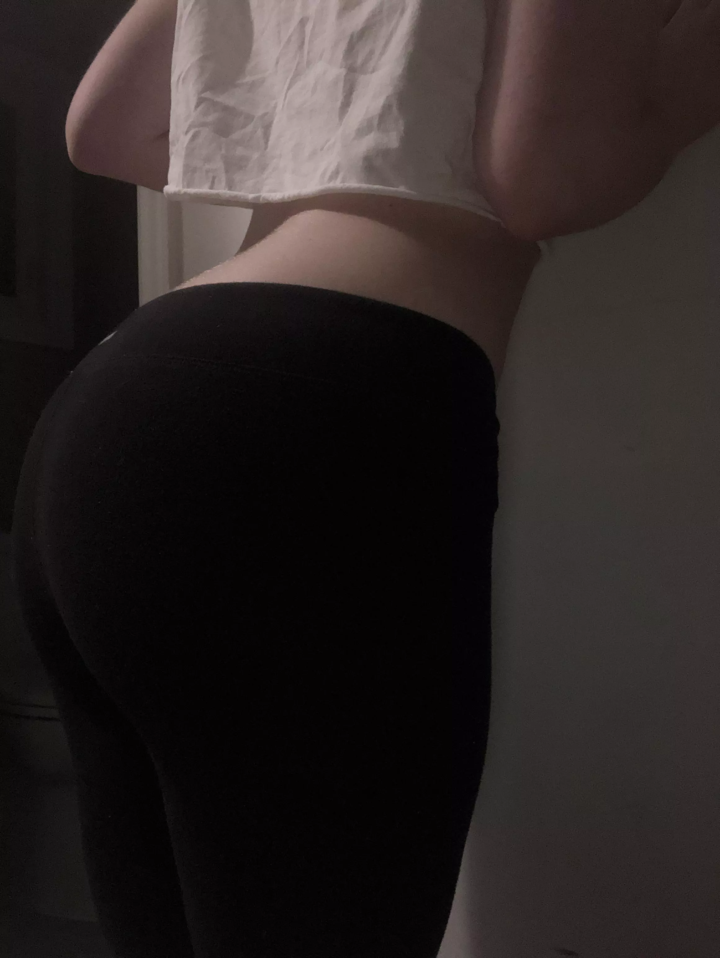 one day i’ll actually use these for the gym..;)