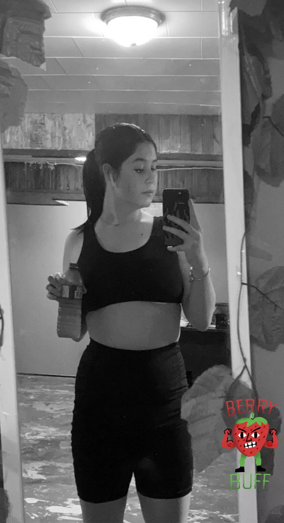 Only sweating a little 😅 [f]